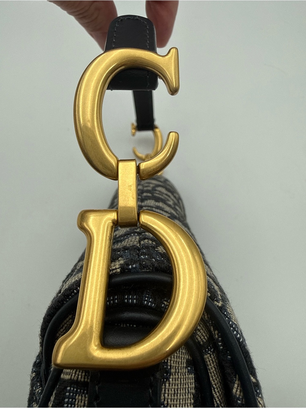 Dior Mini Oblique Saddle Crossbody Bag - Picture 11 of 13